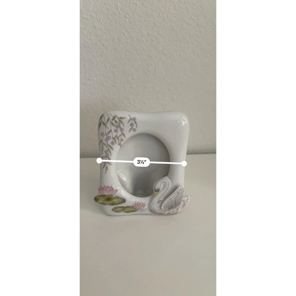 N/A charming vintage